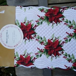 Quilted Christmas Table Runner